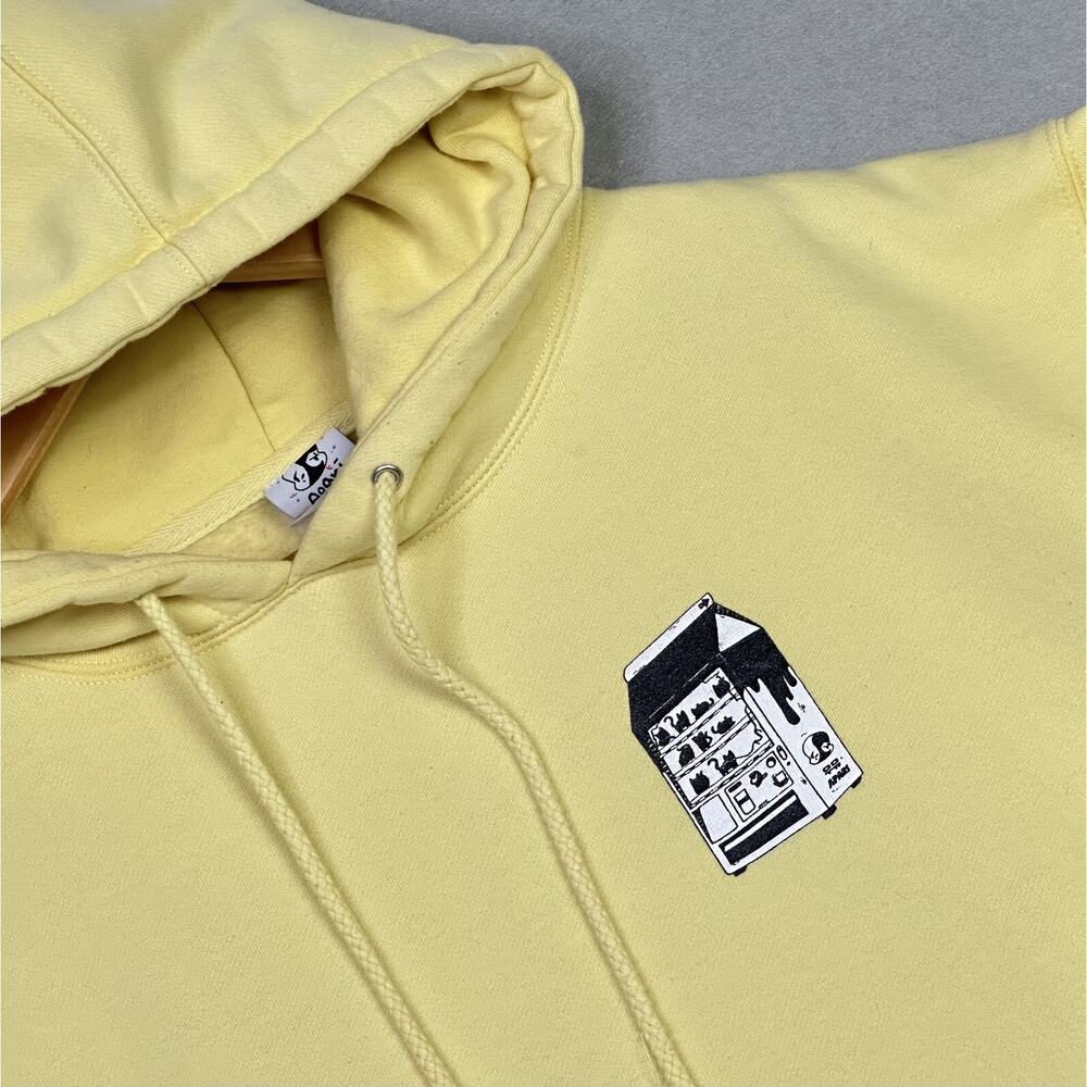Apari Yellow Hoodie Year 3 Vending Machine Cat Girl Graphic Pullover Size M